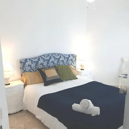 Apartment Front Beach&swimmingpool In Costa *